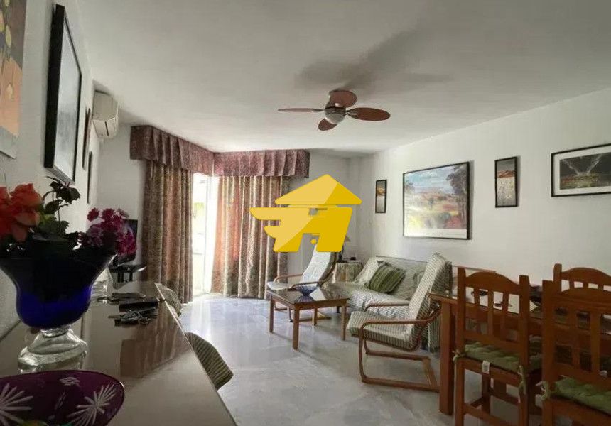 Living room of Flat to rent in Torremolinos  with Air Conditioner, Private garden and Swimming Pool