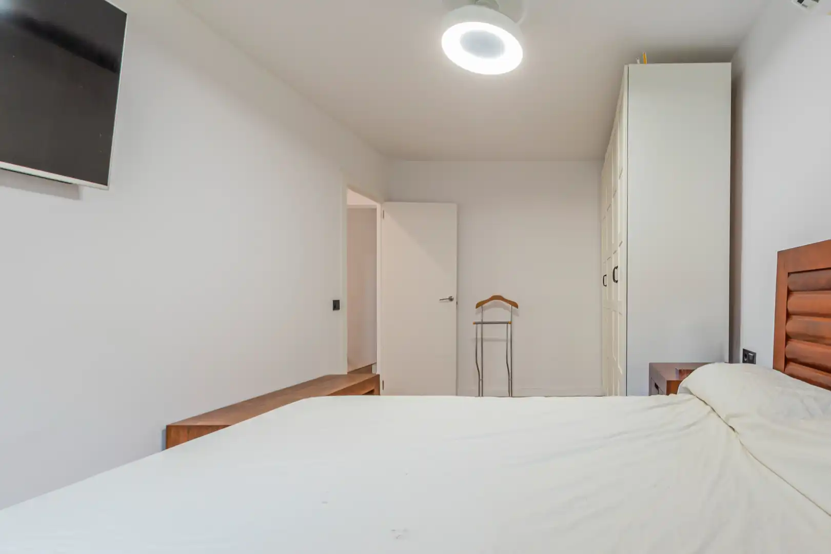Dormitori de Casa o xalet en venda en Terrassa amb Aire condicionat, Calefacció i Jardí privat