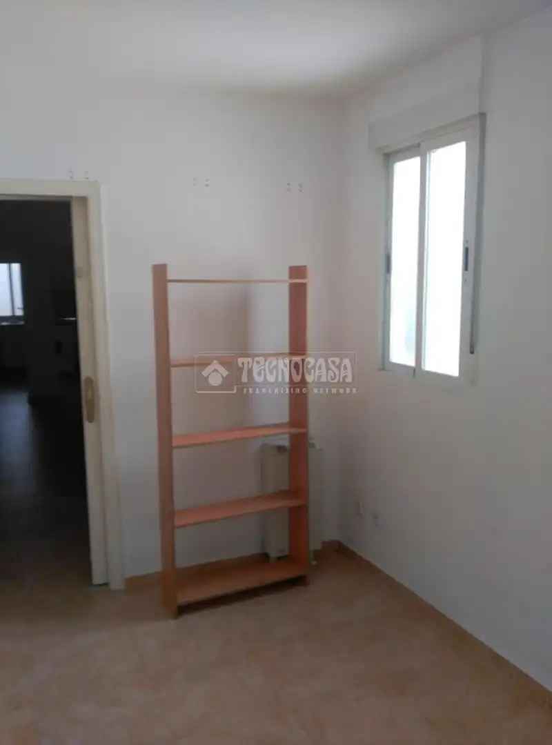 Bedroom of Flat for sale in Madrid