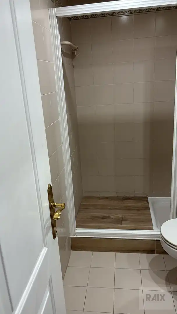 Baño de Piso en venta en Mijas con Calefacción, Terraza y Trastero