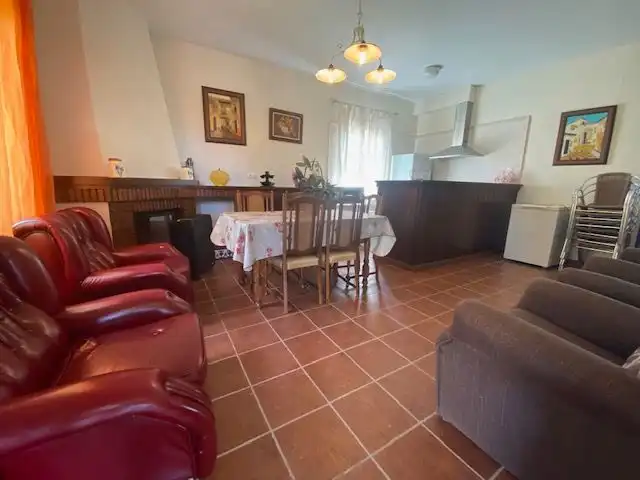 Comedor de Finca rústica de alquiler en Cantillana con Jardín privado, Terraza y Piscina