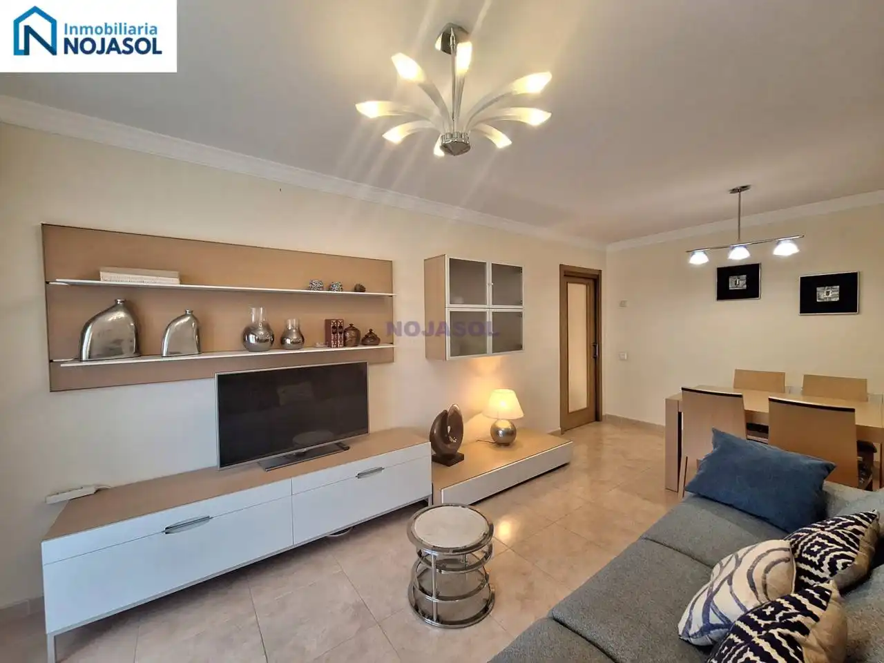Apartment mit Pool zur Miete in Calle LA SIERRA 6, imagen 2