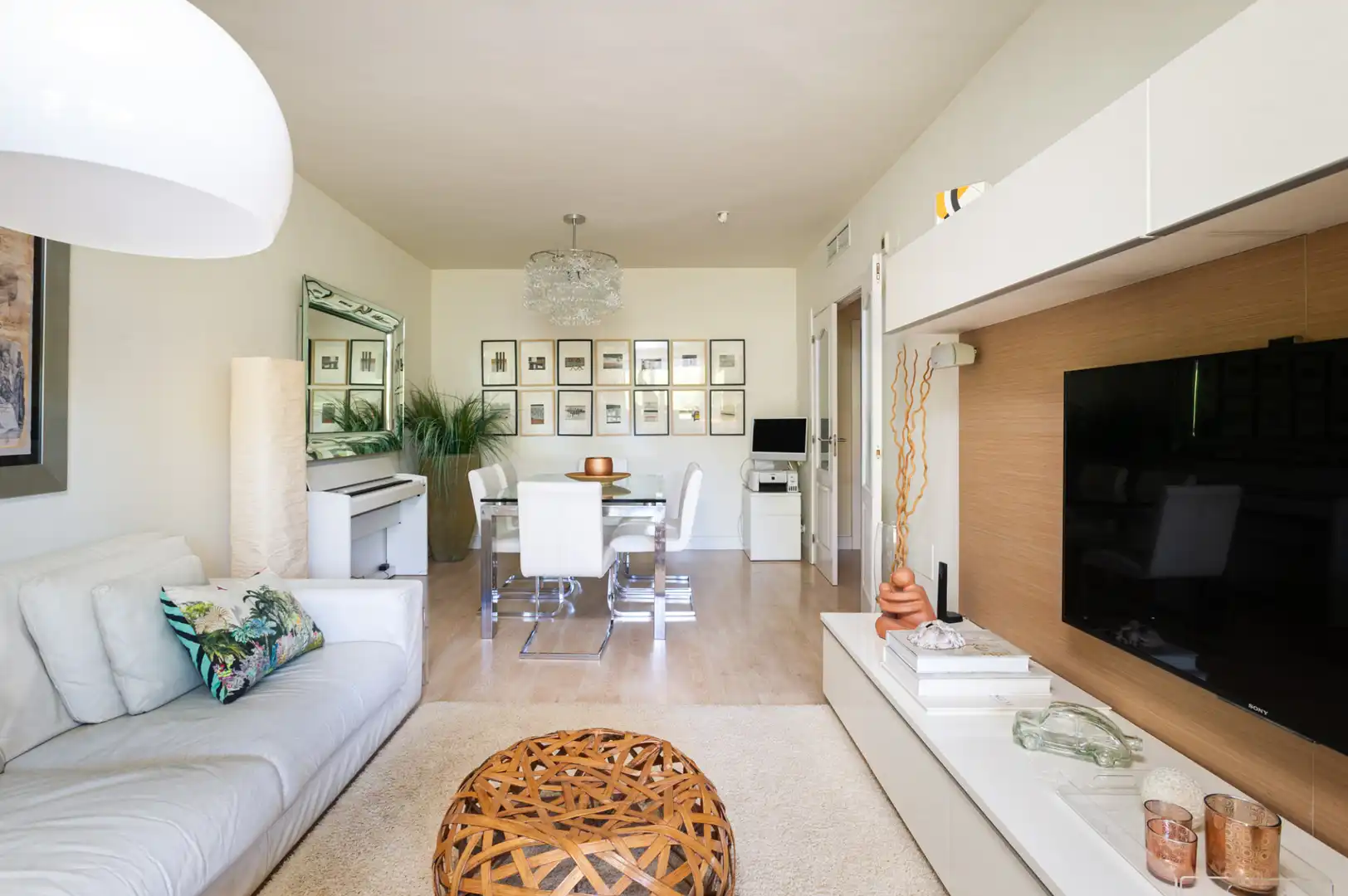 Sala de estar de Apartamento en venta en Marbella con Aire acondicionado, Terraza y Horno