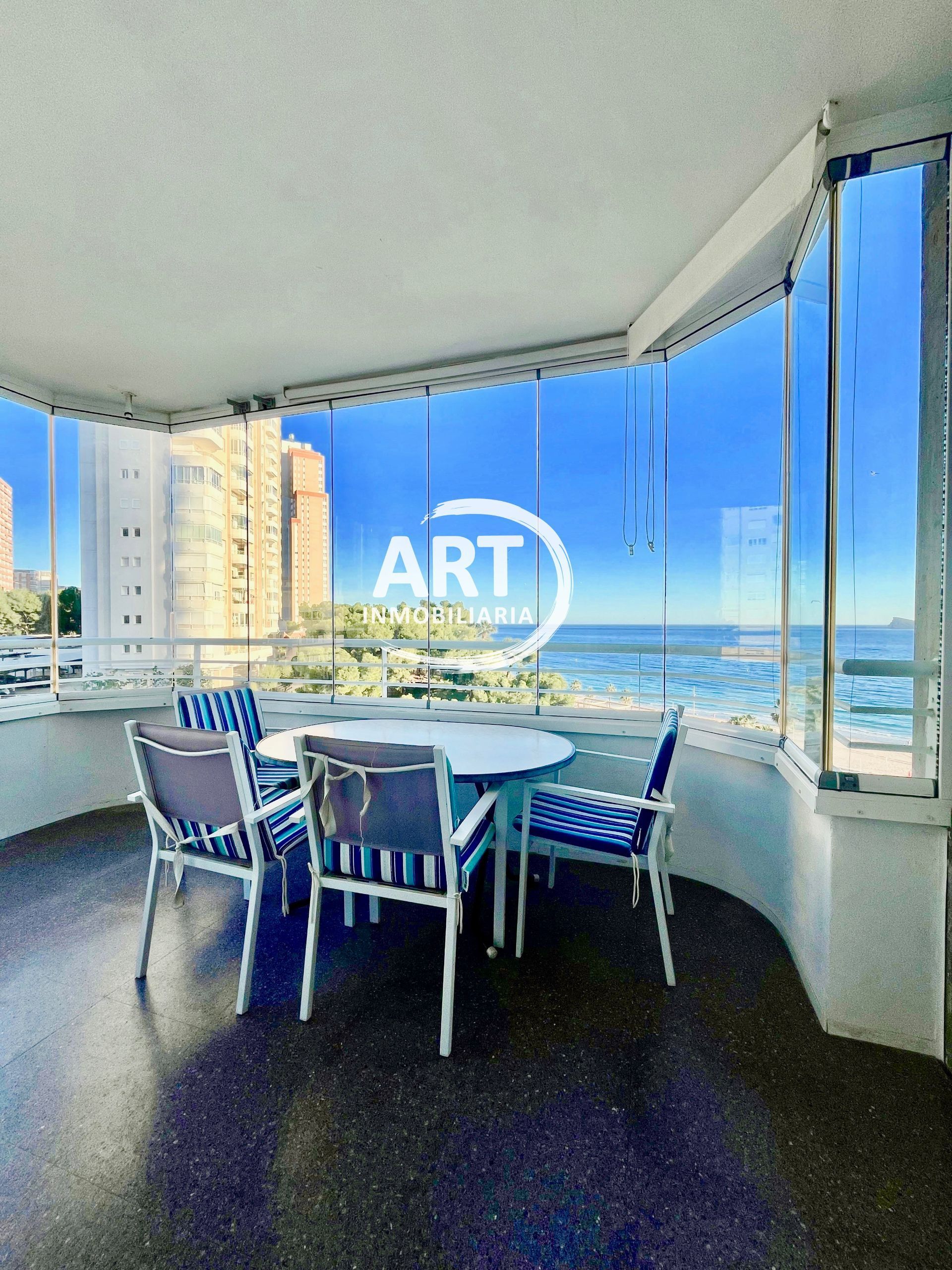 Vista exterior de Apartament en venda en Benidorm amb Aire condicionat, Calefacció i Terrassa