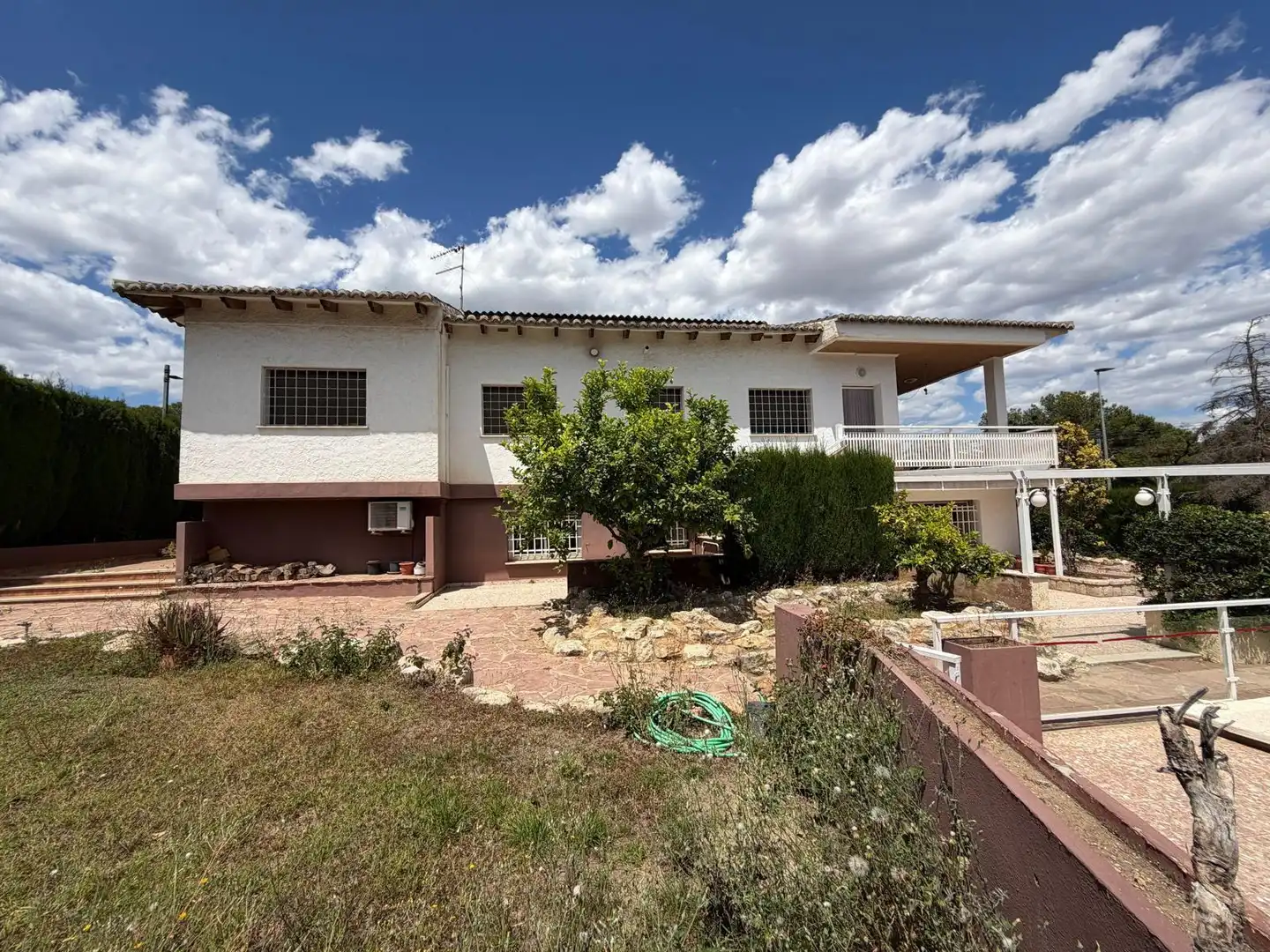 Vista exterior de Casa o chalet en venta en Torrent con Aire acondicionado, Jardín privado y Terraza