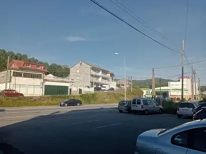 Casa con jardín en venta en PO-264 211, imagen 3