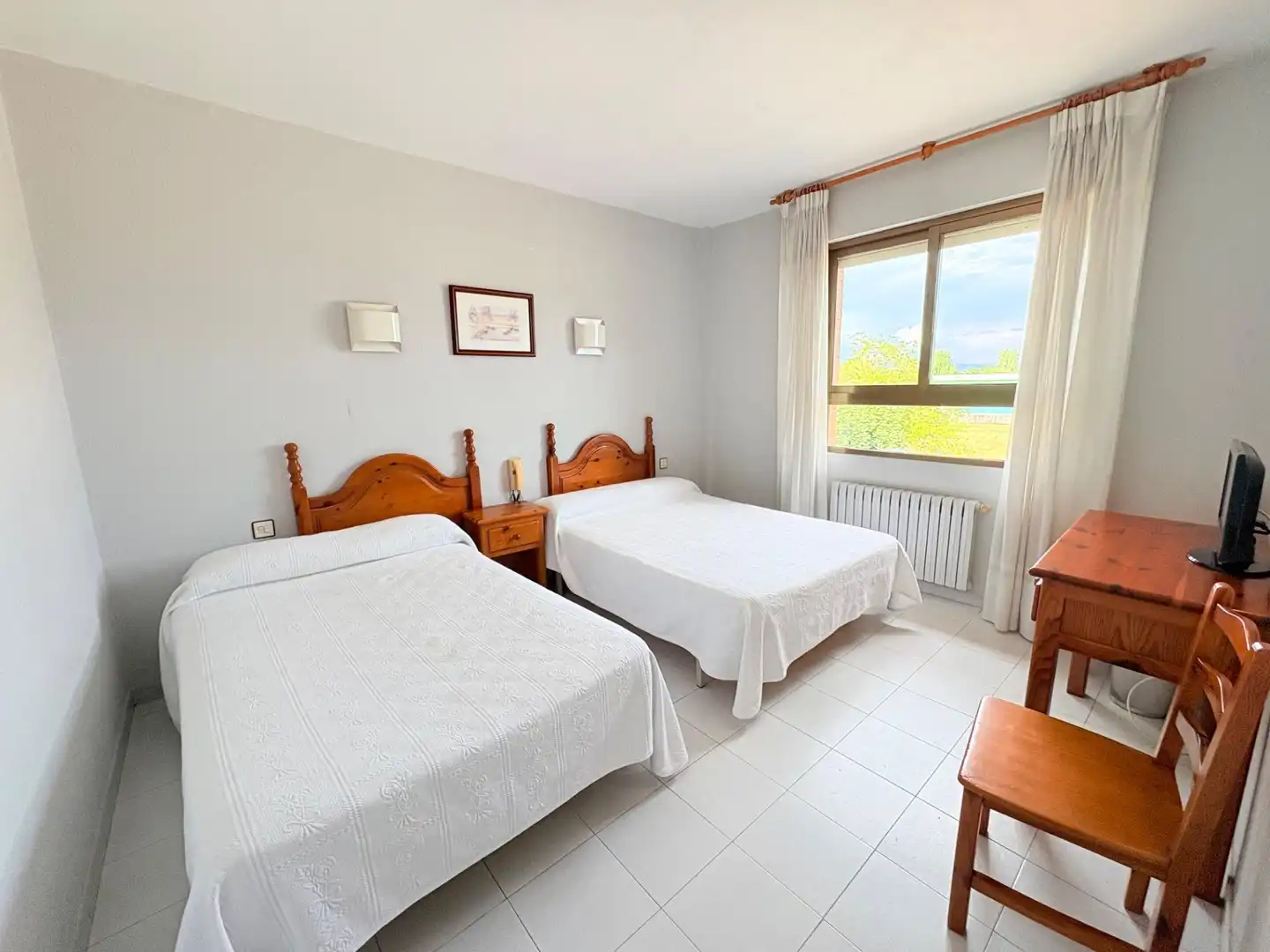Schlafzimmer von Gebäude zum Verkauf in Carracedelo