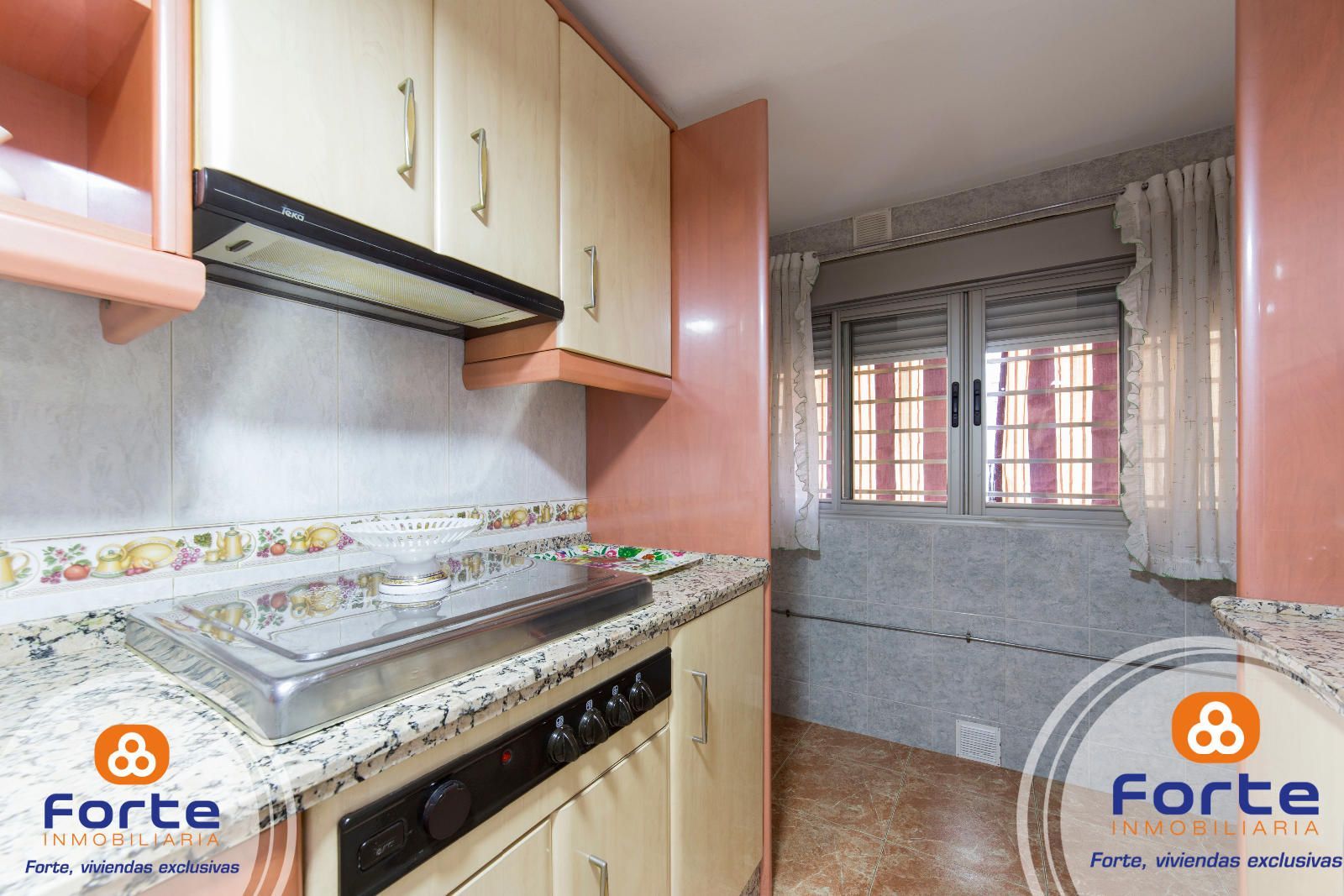 Kitchen of Flat for sale in  Córdoba Capital  with Air Conditioner and Furnished