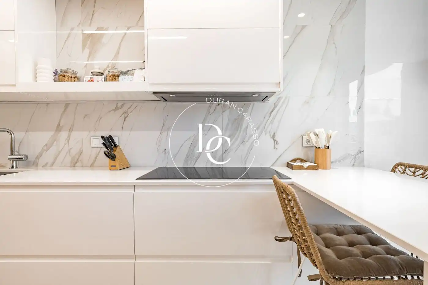 Cocina de Casa o chalet en venta en Sant Joan Despí con Aire acondicionado, Calefacción y Jardín privado