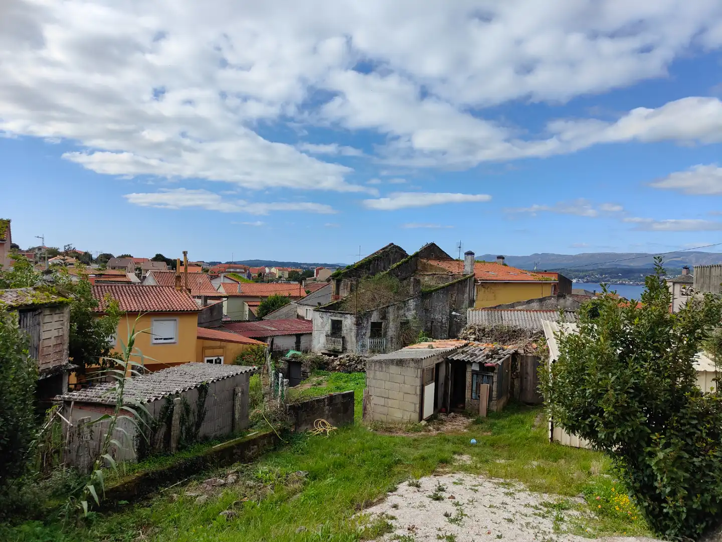 Vista exterior de Residencial en venda en Rianxo