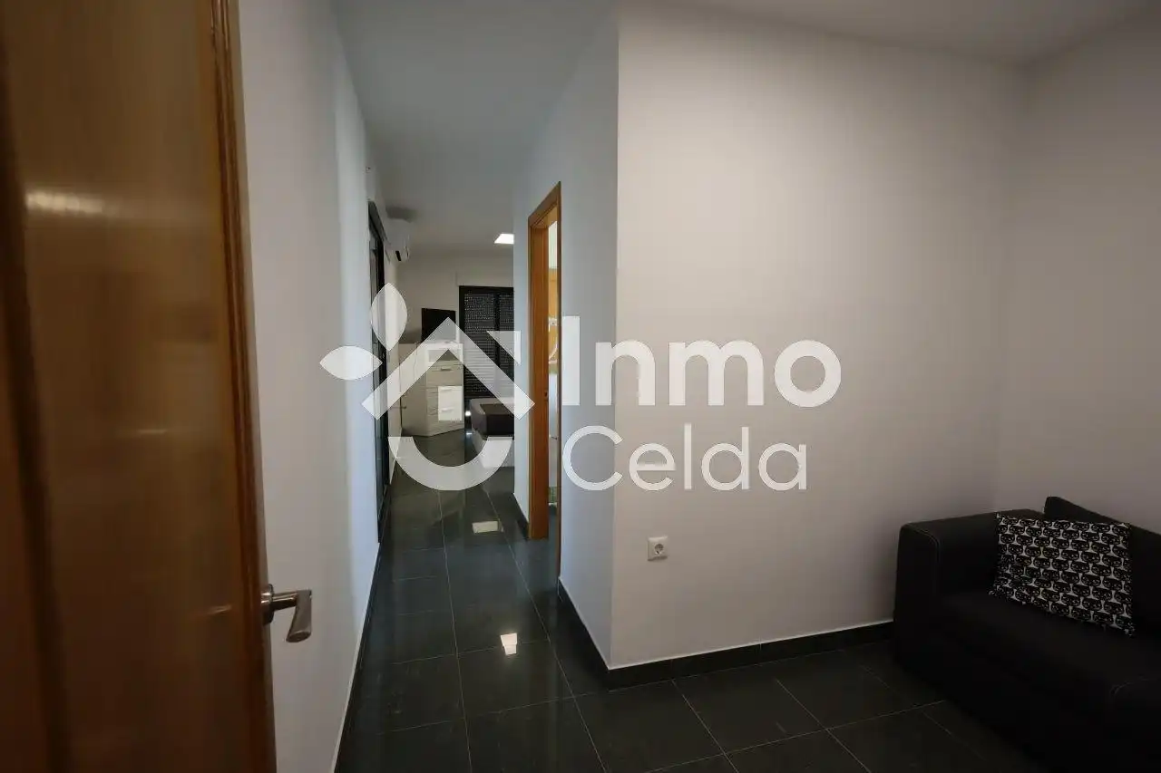 Casa adosada en venta en Chiva con Aire acondicionado, Calefacción y Terraza