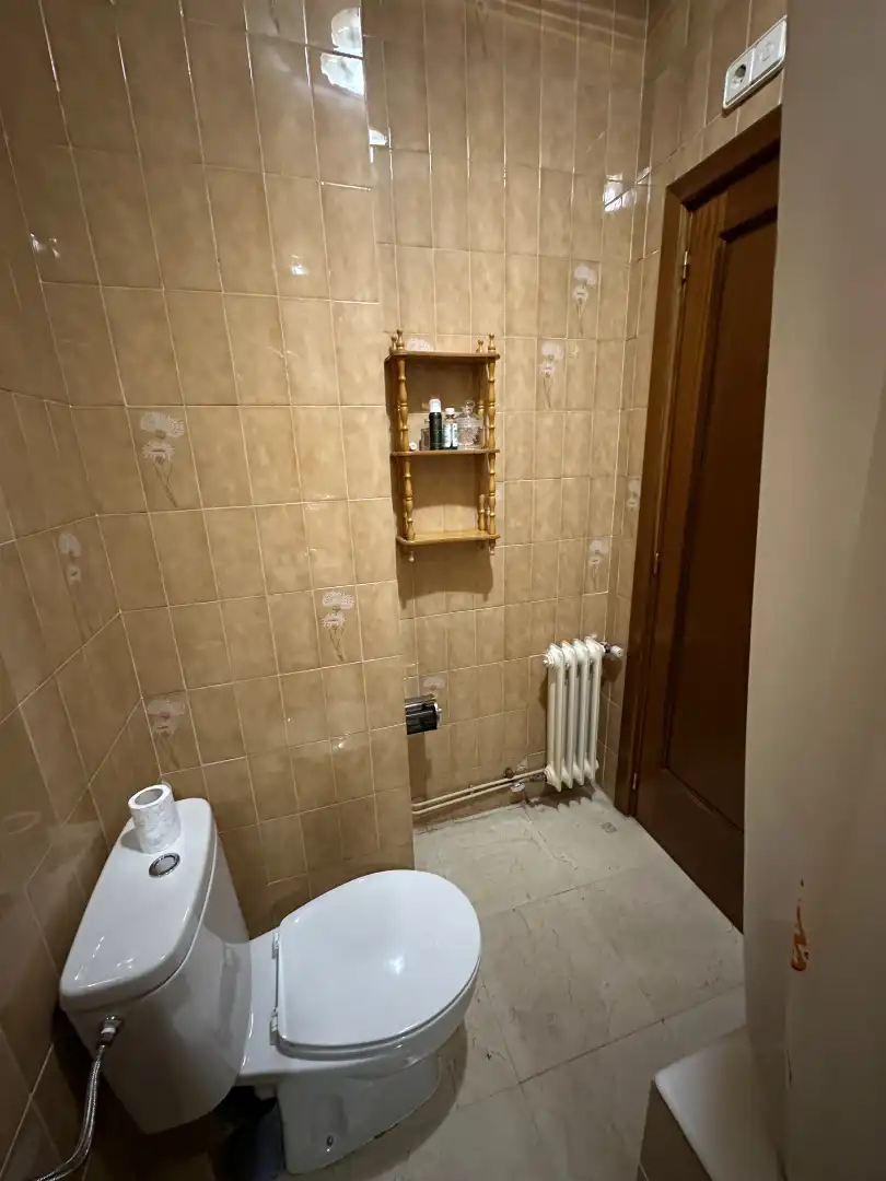 Bathroom of Flat for sale in Úbeda  with Air Conditioner, Heating and Balcony