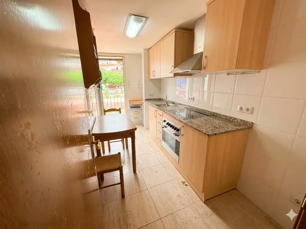 Flat with terrace for sale in Carrer Torrent de Can Magí, imagen 5