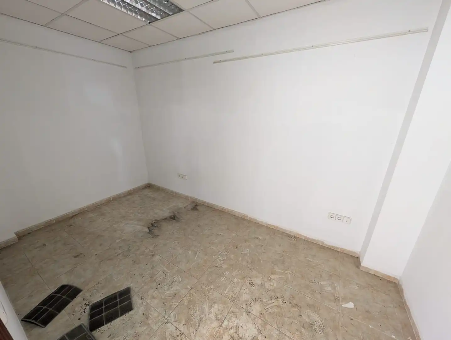 Gewerbefläche zum Verkauf in Carrer de Sumella 46, imagen 6