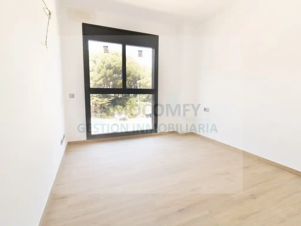Piso con ascensor en venta en Calle De La Torre Mora 33, imagen 31