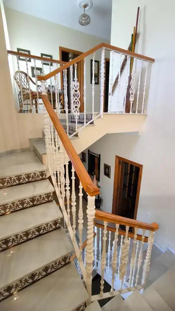 Casa o xalet en venda en Valencina de la Concepción amb Piscina