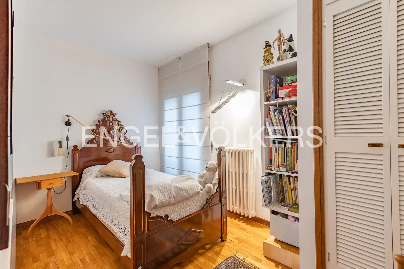 Habitación de Casa adosada en venta en Matadepera con Aire acondicionado, Calefacción y Jardín privado