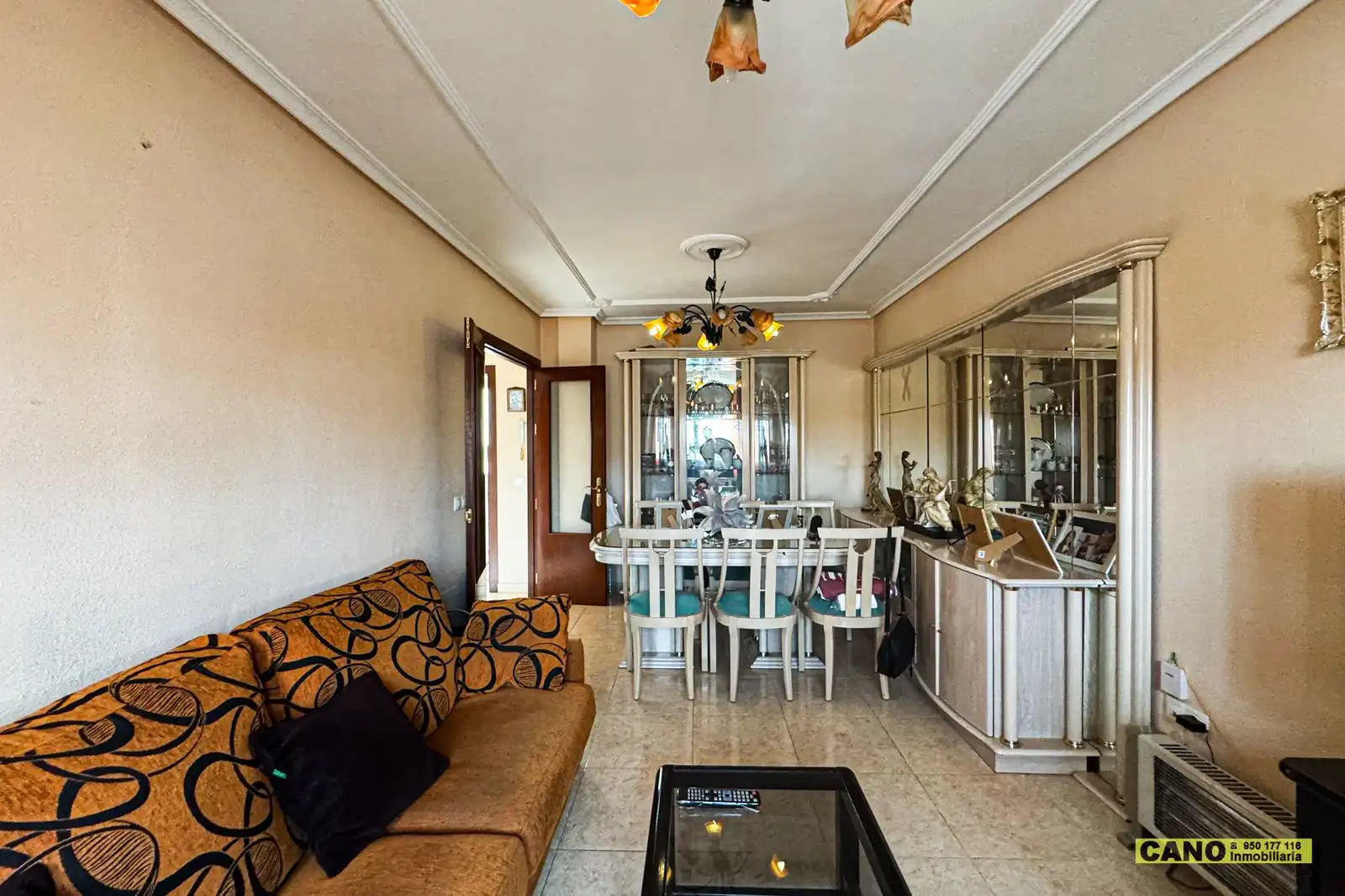 Sala de estar de Piso en venta en Almería con Aire acondicionado, Calefacción y Trastero