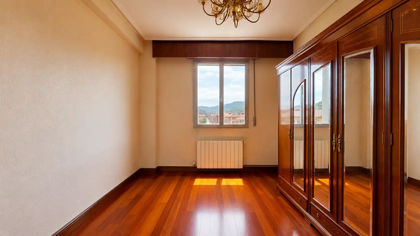 Bedroom of Flat for sale in Bilbao   with Heating