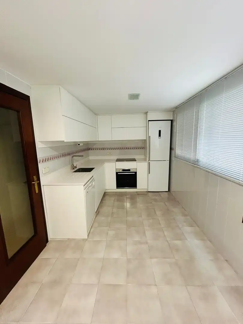 Cuina de Pis de lloguer en Alicante / Alacant amb Aire condicionat, Calefacció i Terrassa