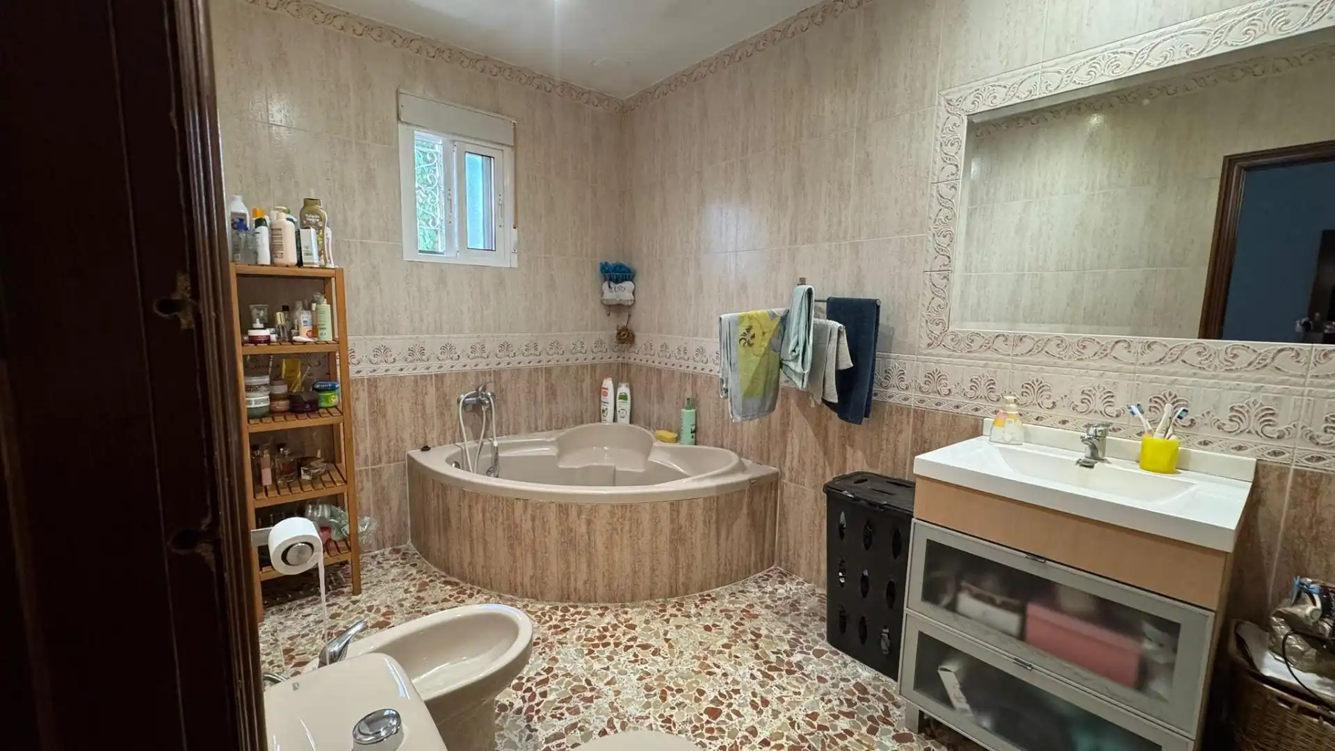 Bathroom of Houses for sale in Córdoba  with Swimming Pool