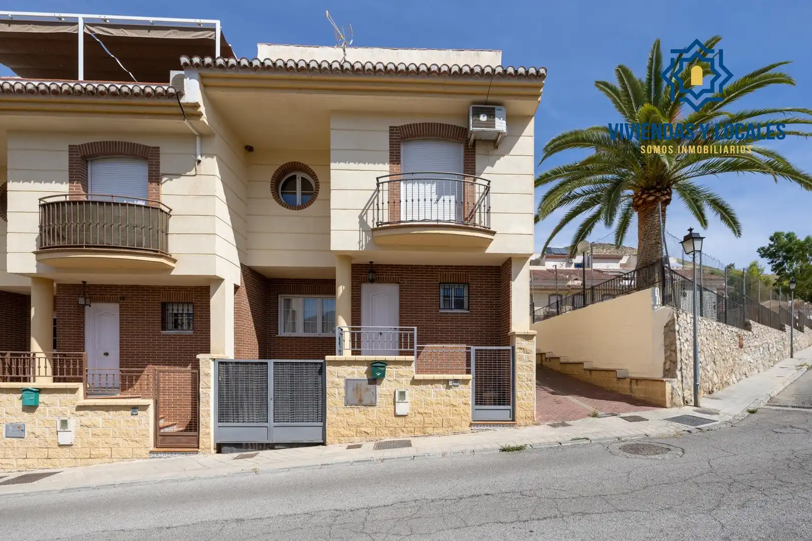Casa aparellada amb terrassa en venda a Cenes de la Vega, imagen 47