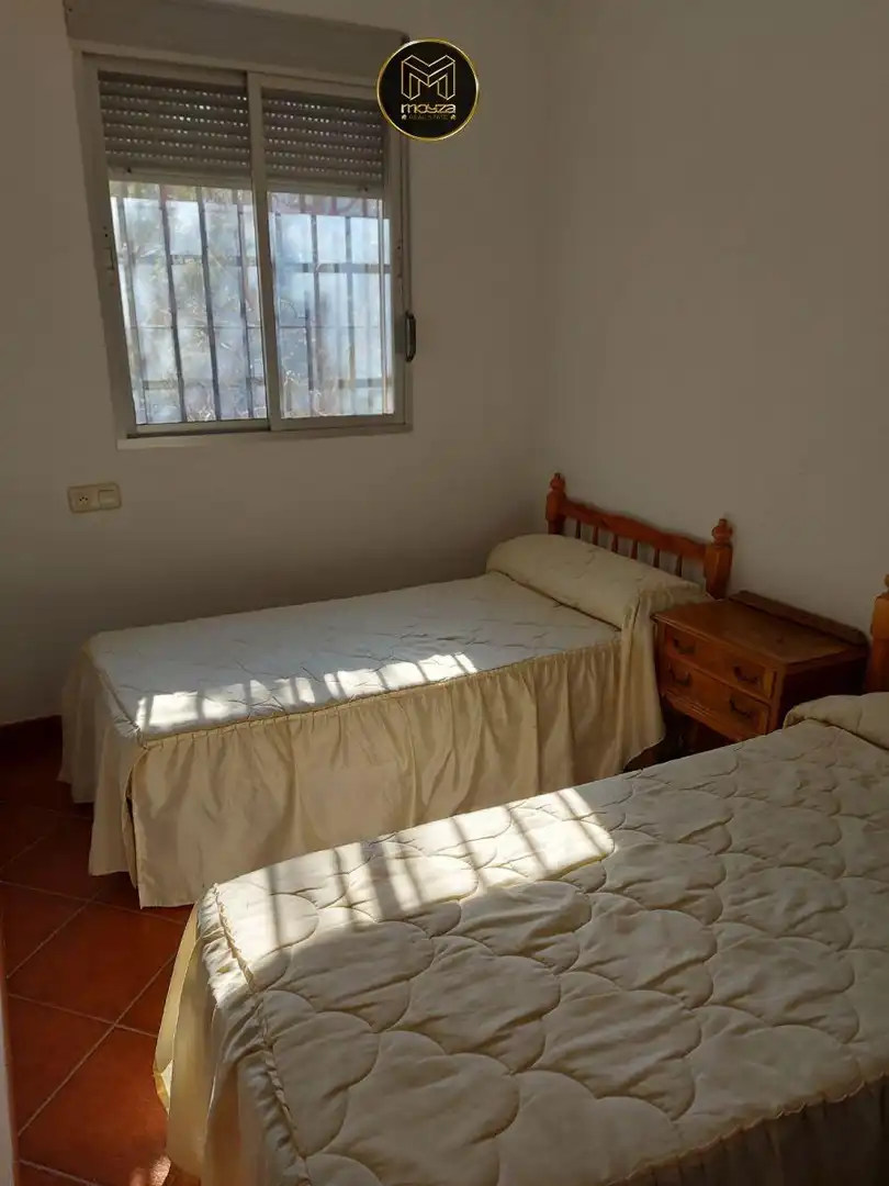 Habitación de Casa o chalet en venta en Jaén con Terraza y Trastero