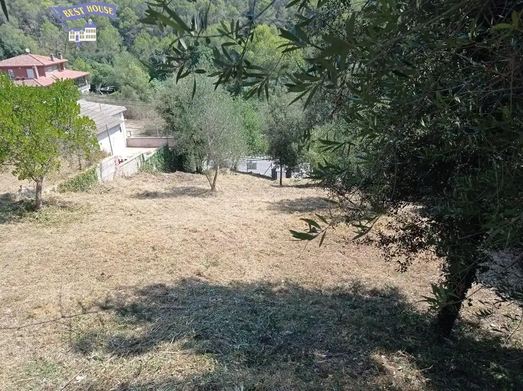 Wohnbaugrundstück zum Verkauf in Castellnou - Can Mir - Can Solà