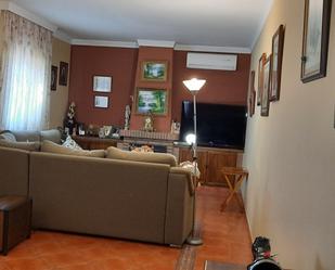 Living room of House or chalet for sale in Estepona  with Air Conditioner and Terrace