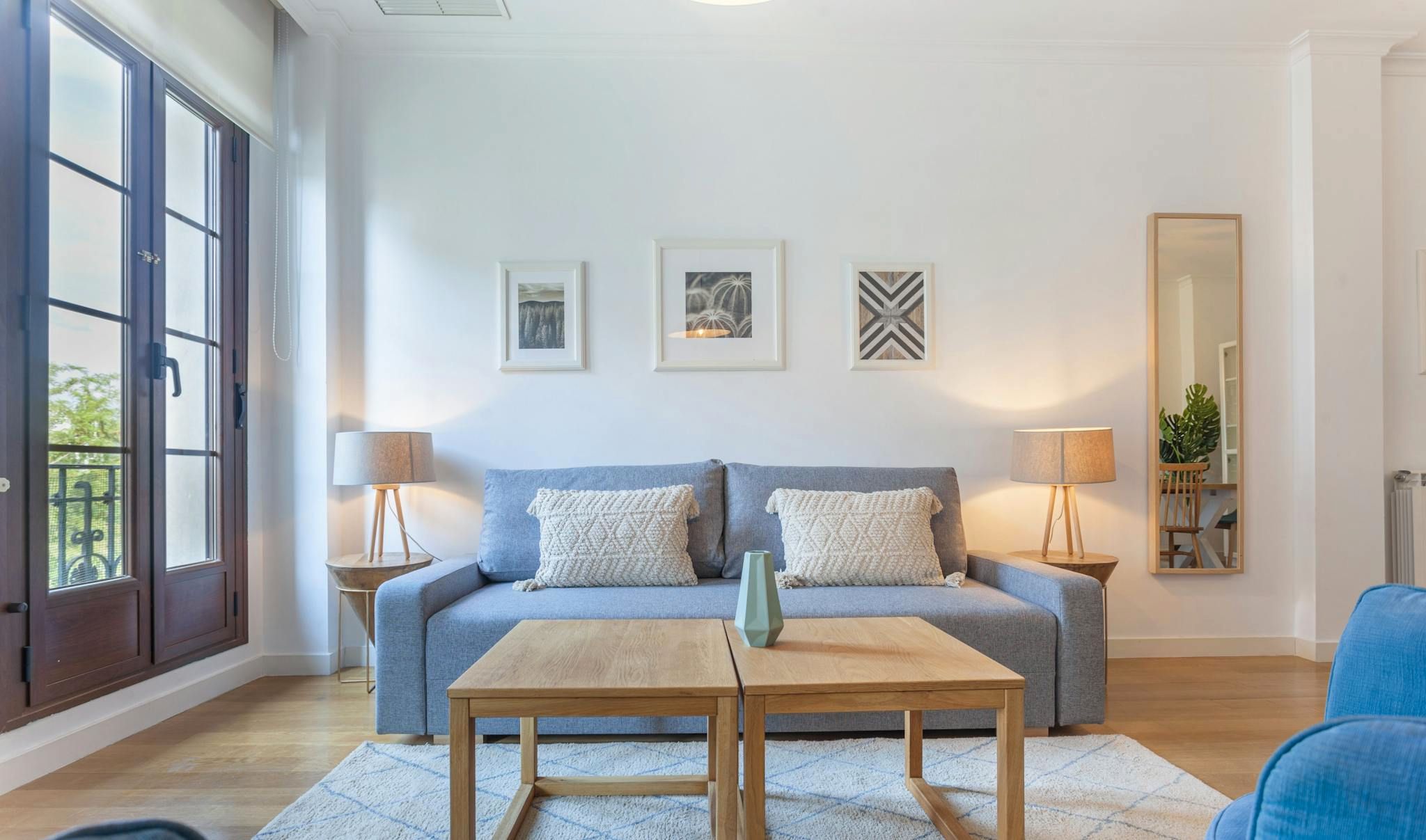 Sala d'estar de Pis de lloguer en  Madrid Capital amb Aire condicionat, Moblat i Rentadora