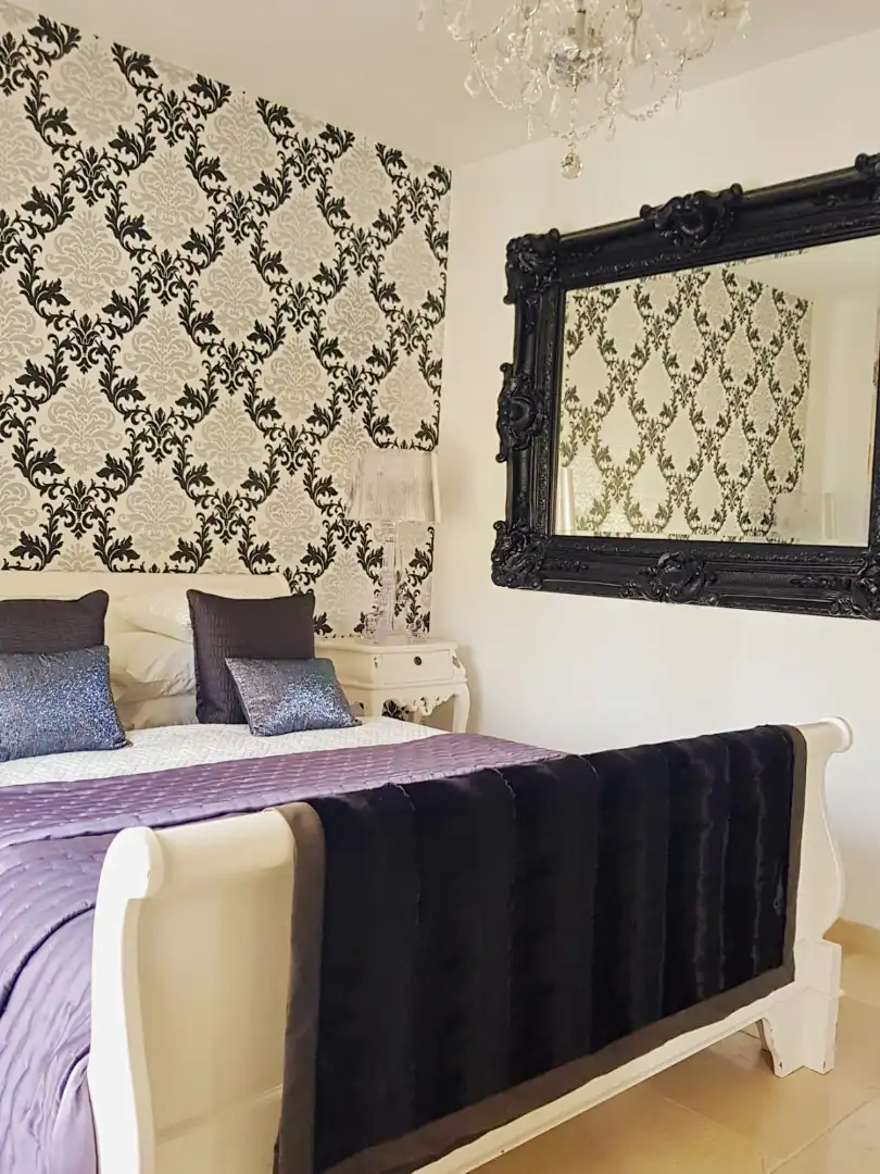 Dormitori de Casa o xalet en venda en Alhaurín de la Torre amb Aire condicionat, Jardí privat i Terrassa