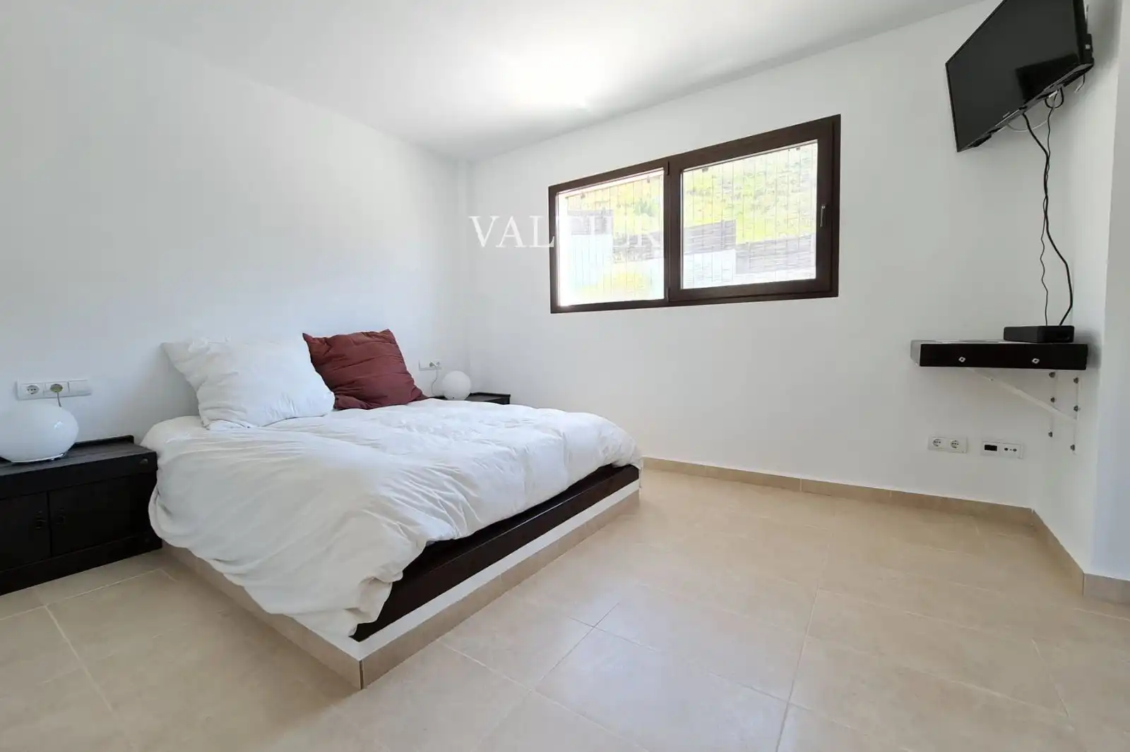 Dormitori de Casa o xalet en venda en Gandia amb Aire condicionat, Piscina i Moblat