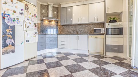 Foto 4 de Dúplex en venda a Carrer Pení, Eixample - Horta Capallera, Figueres