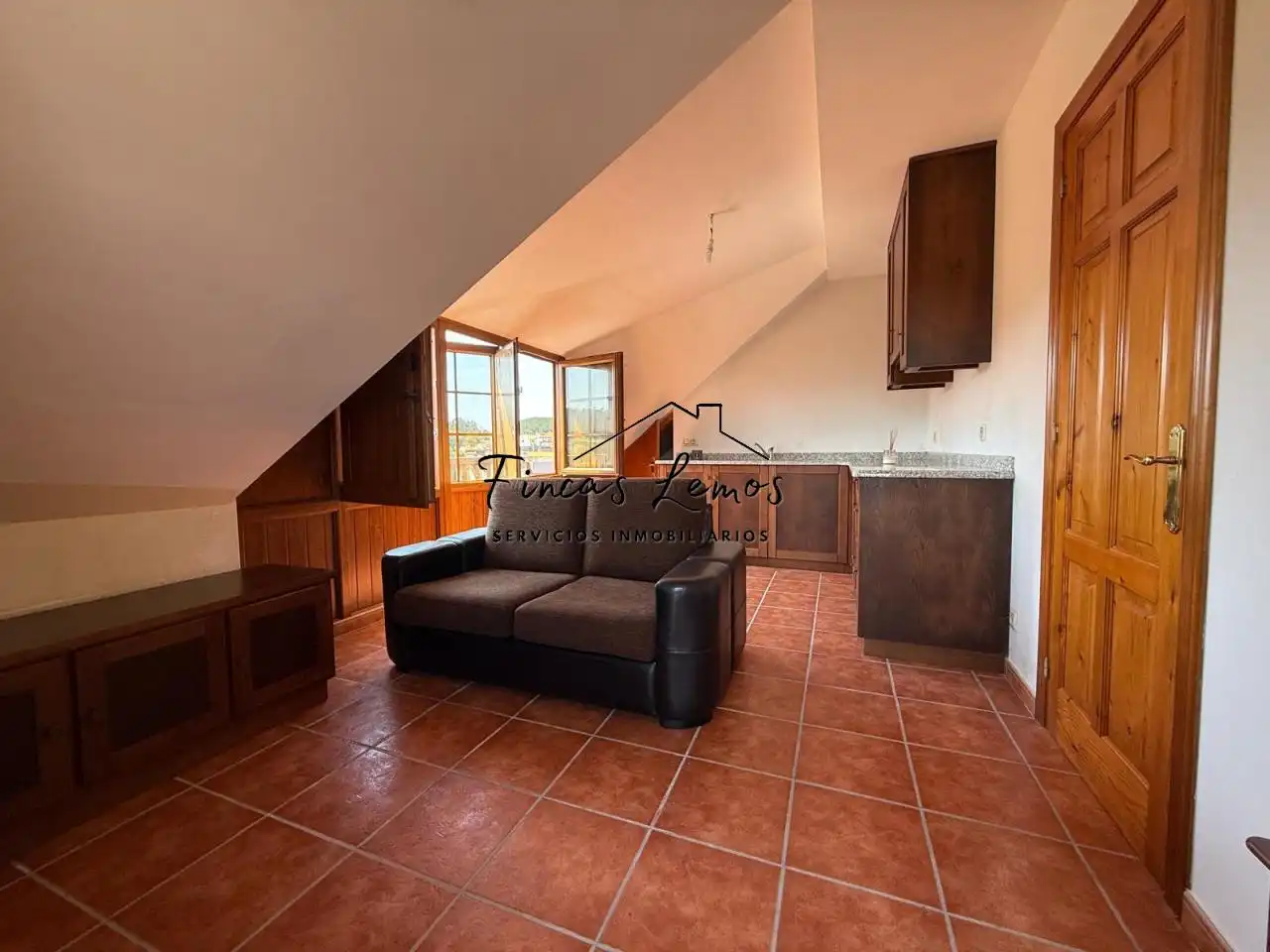 Sala de estar de Casa o chalet en venta en Vimianzo con Calefacción, Jardín privado y Terraza