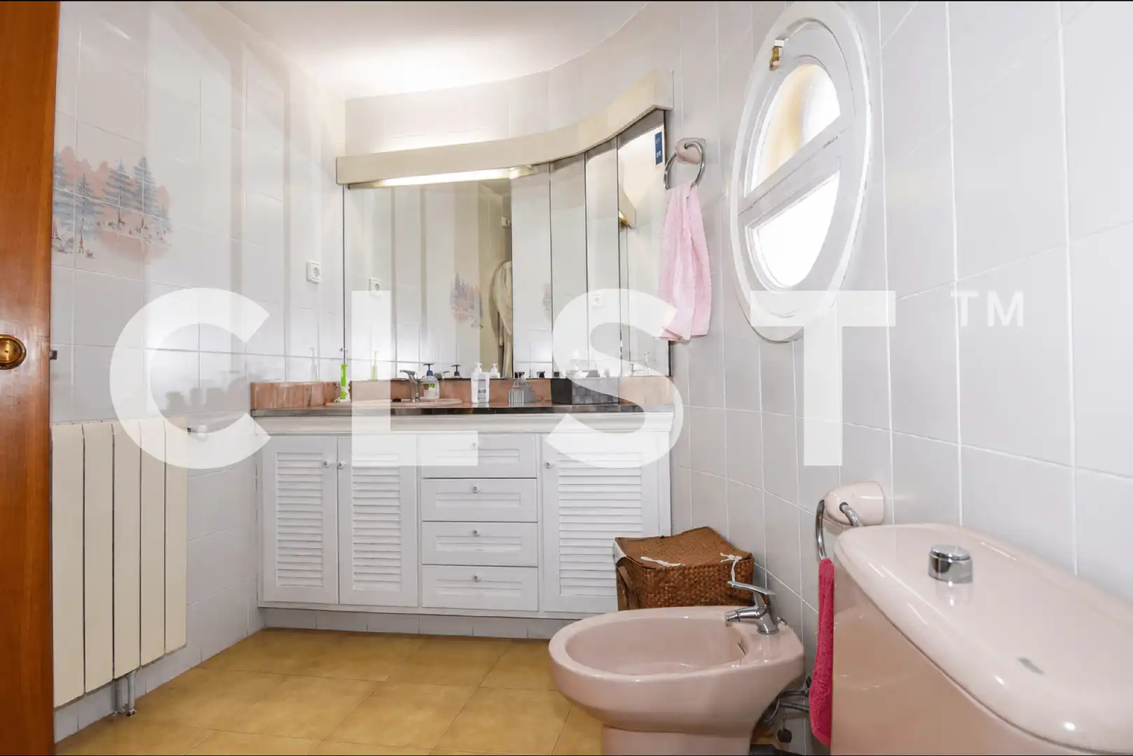 Bathroom of Houses for rent in Cubelles  with Air Conditioner, Heating and Private garden