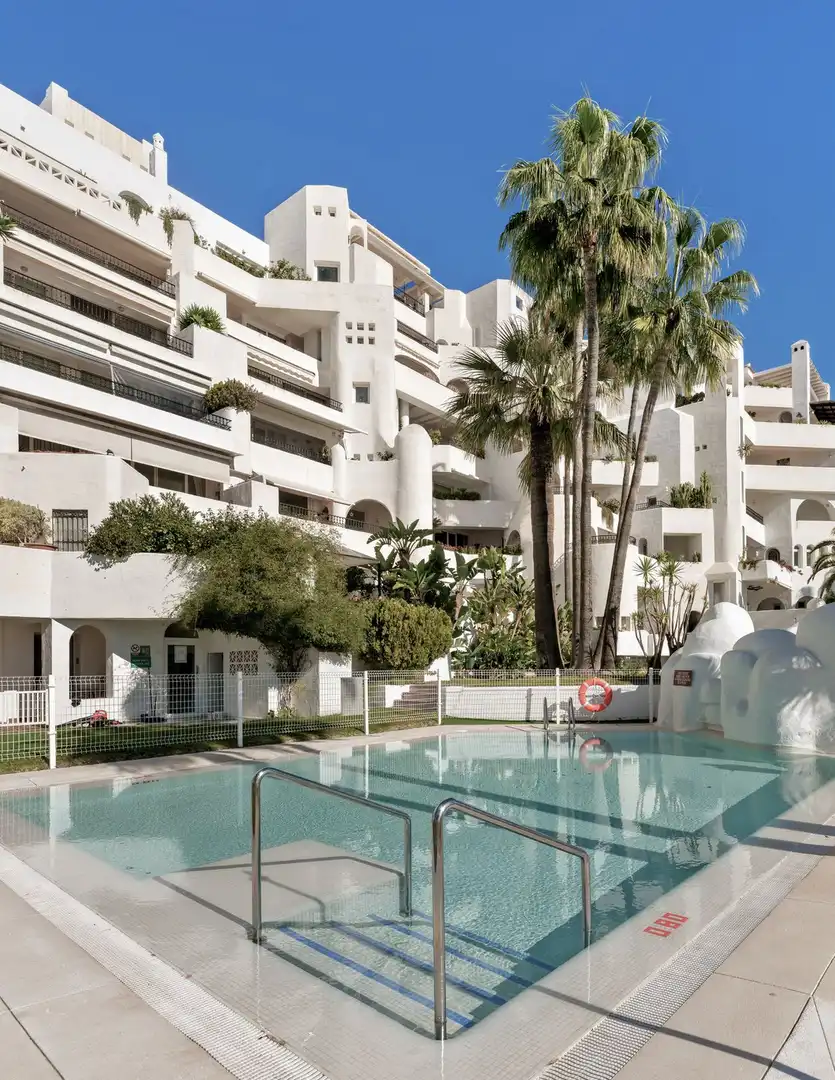 Vista exterior de Apartamento en venta en Torremolinos con Aire acondicionado, Terraza y Piscina comunitaria