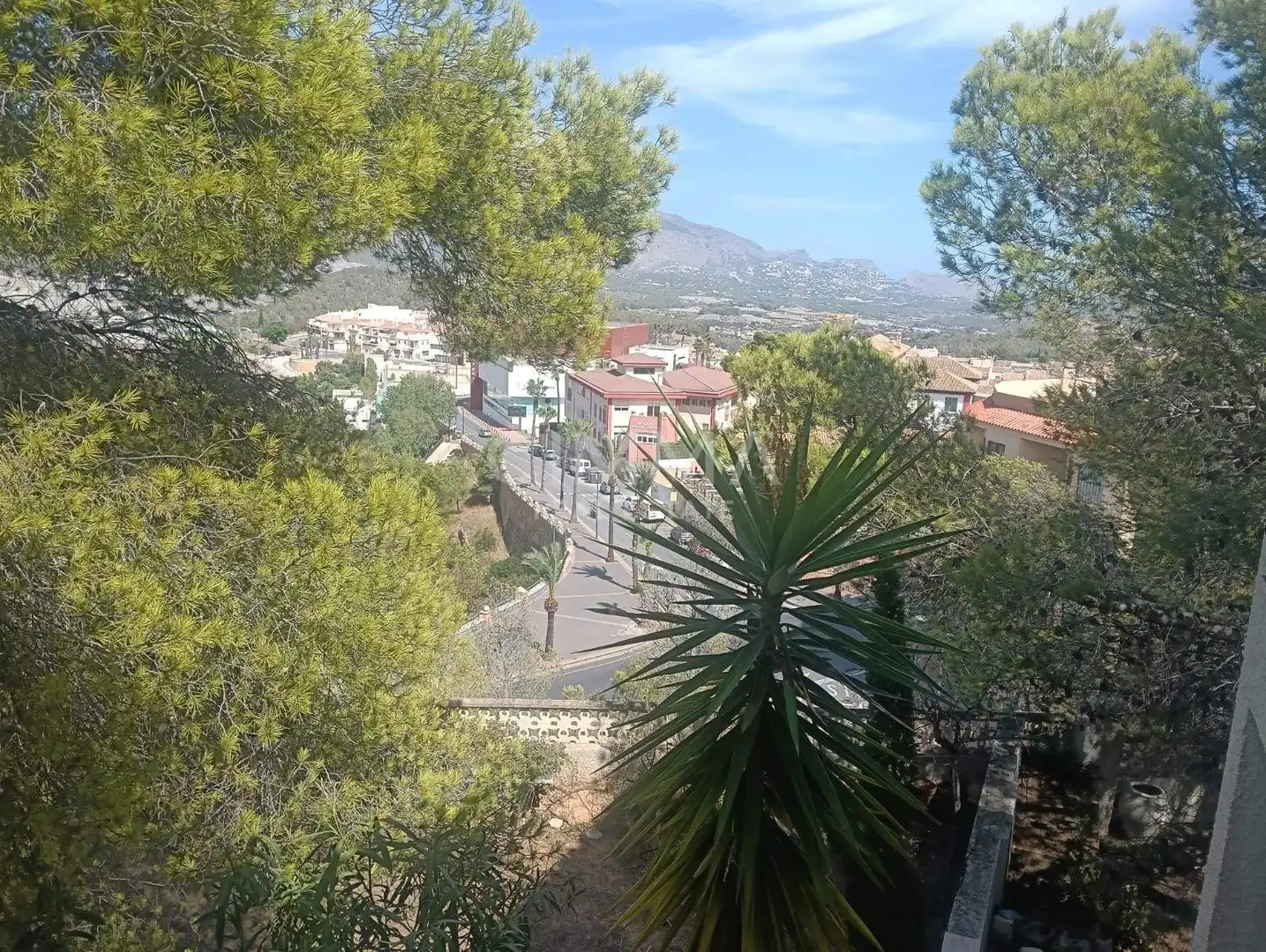 Vista exterior de Casa o xalet en venda en La Nucia amb Terrassa i Traster