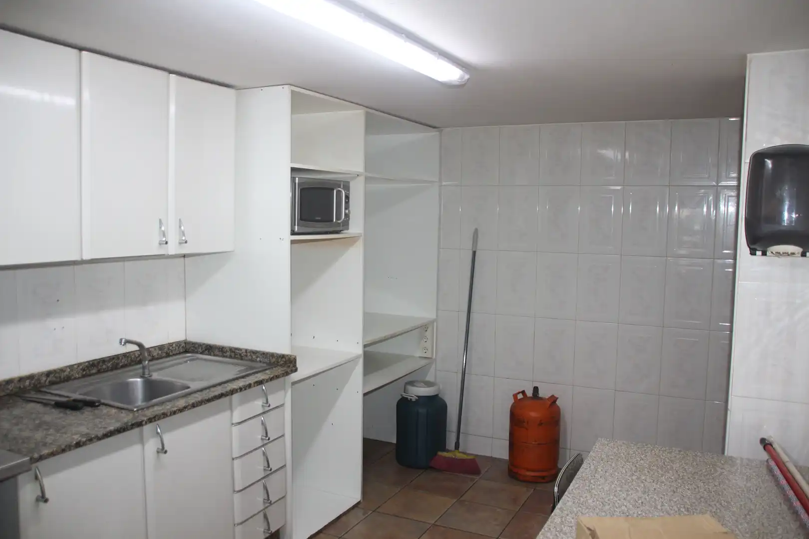 Local comercial en venda a Pontecesures, imagen 11
