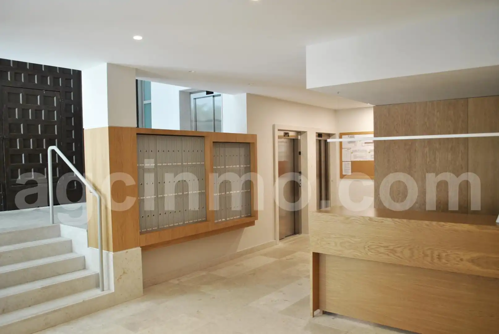 Piso de alquiler en Valladolid Capital con Jardín privado, Terraza y Trastero