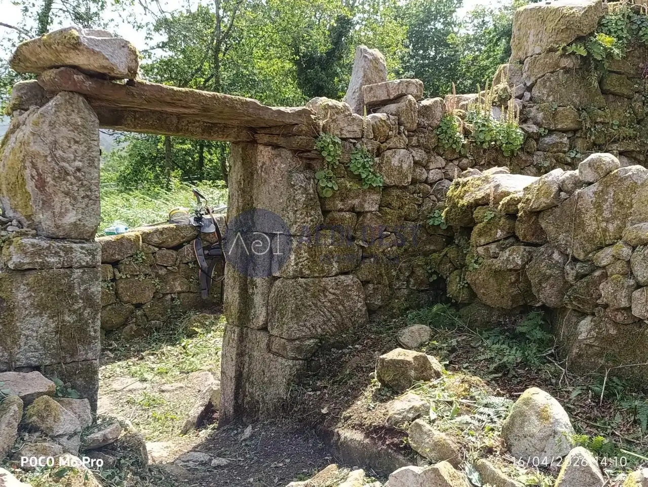Finca rústica en venta en Gondomar con Calefacción y Jardín privado