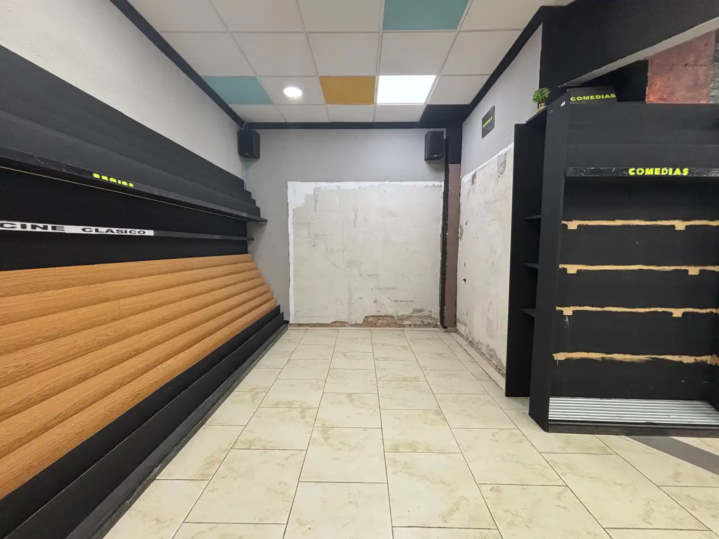 Local comercial en venda a Avinguda de Chatellerault, imagen 13