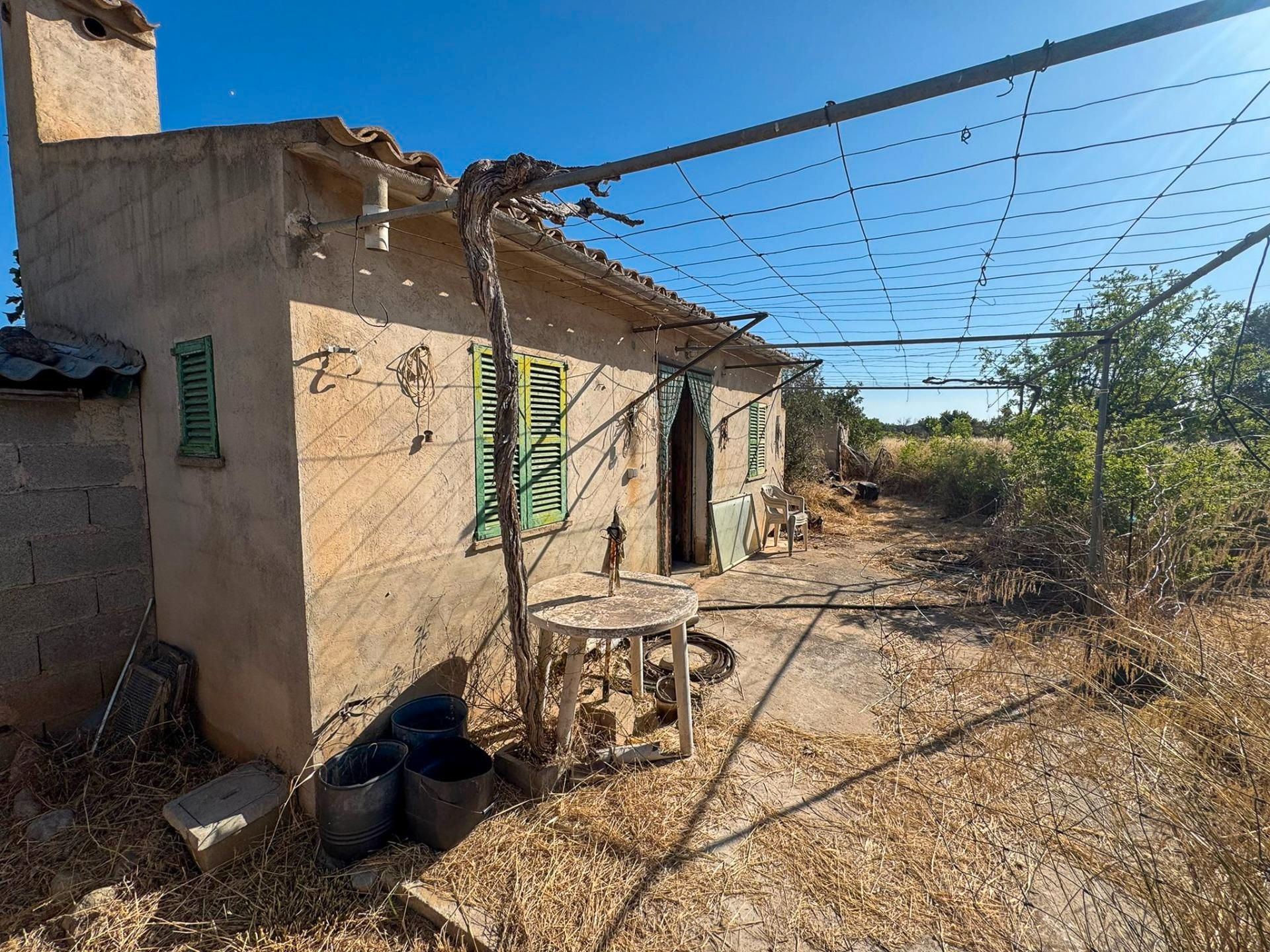 Vista exterior de Finca rústica en venda en Lloseta amb Jardí privat i Piscina