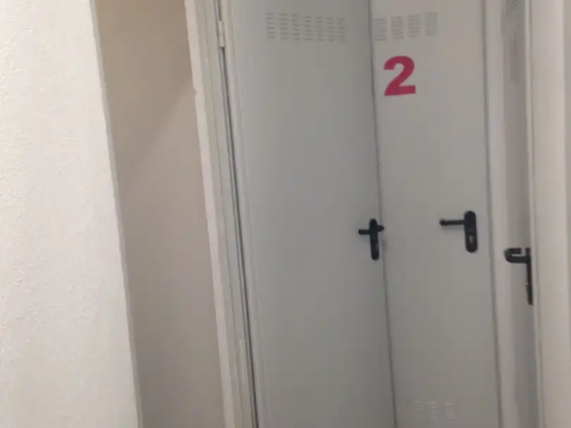 Schlafzimmer von Lagerraum zur Miete in Móstoles mit Alarm