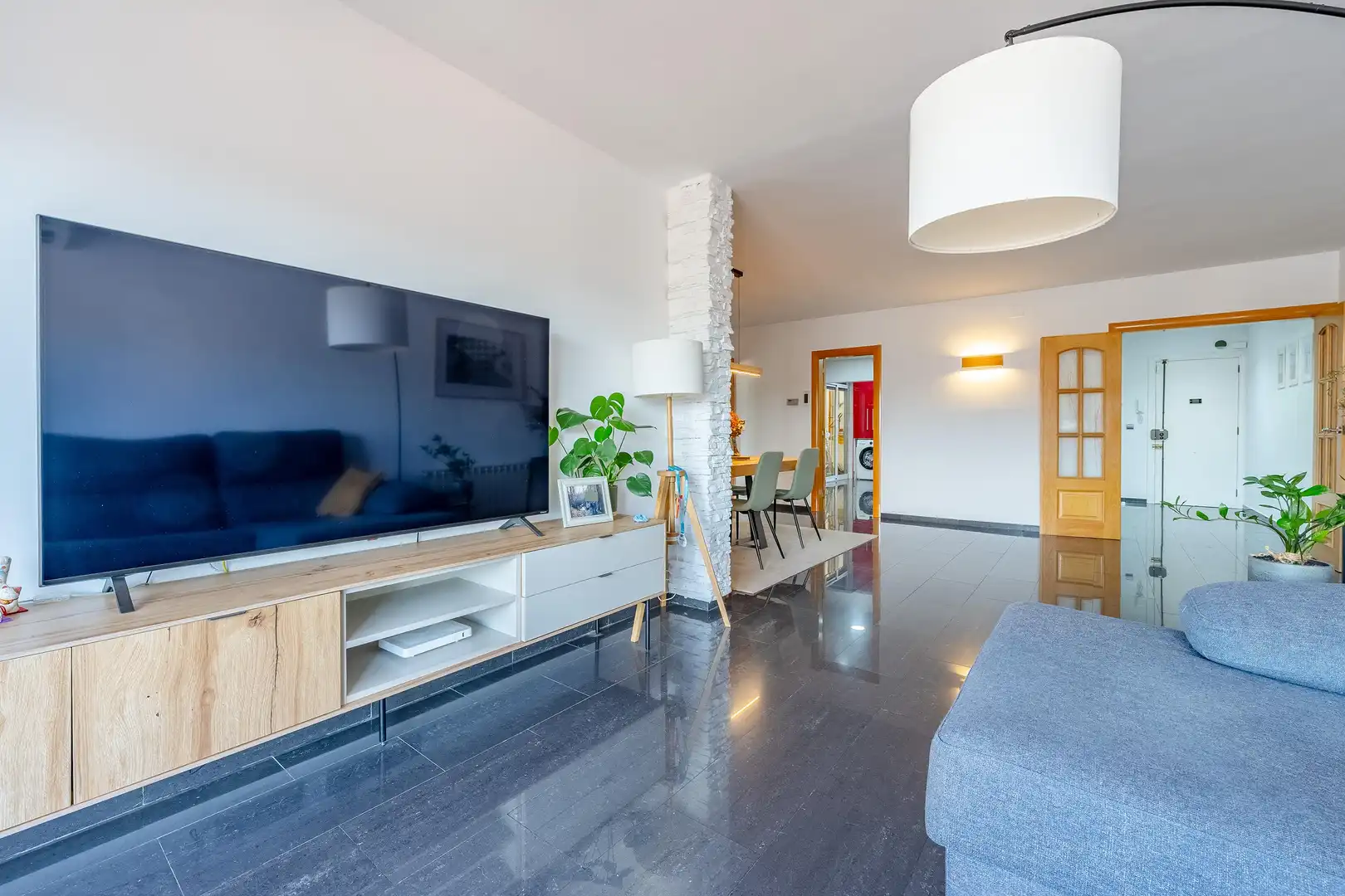 Sala d'estar de Pis en venda en Molins de Rei amb Aire condicionat, Calefacció i Balcó