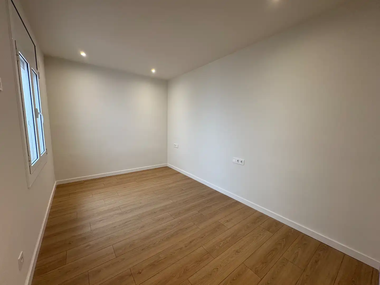 Piso en venta en Sabadell con Aire acondicionado, Calefacción y Parquet