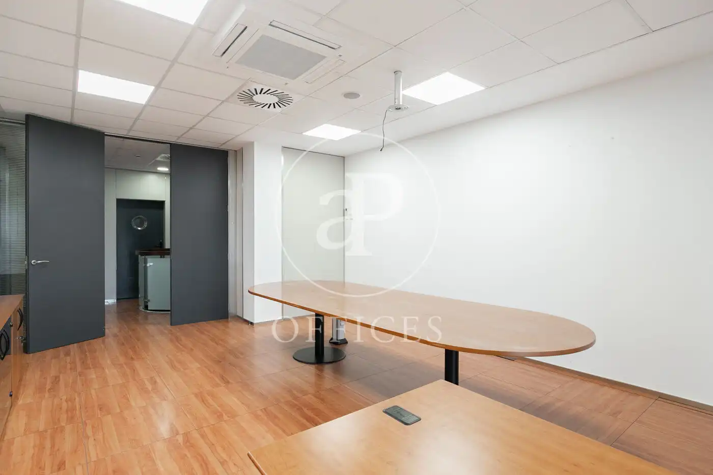 Office space with lift to rent in Carrer del Plom, imagen 28