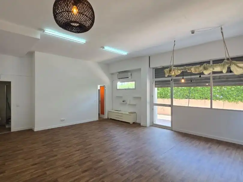 Local comercial en alquiler en Carrer de La Savina 5, imagen 11