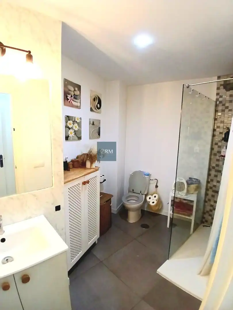 Bathroom of Ground floor for sale in Sanlúcar de Barrameda  with Air Conditioner and Storage room
