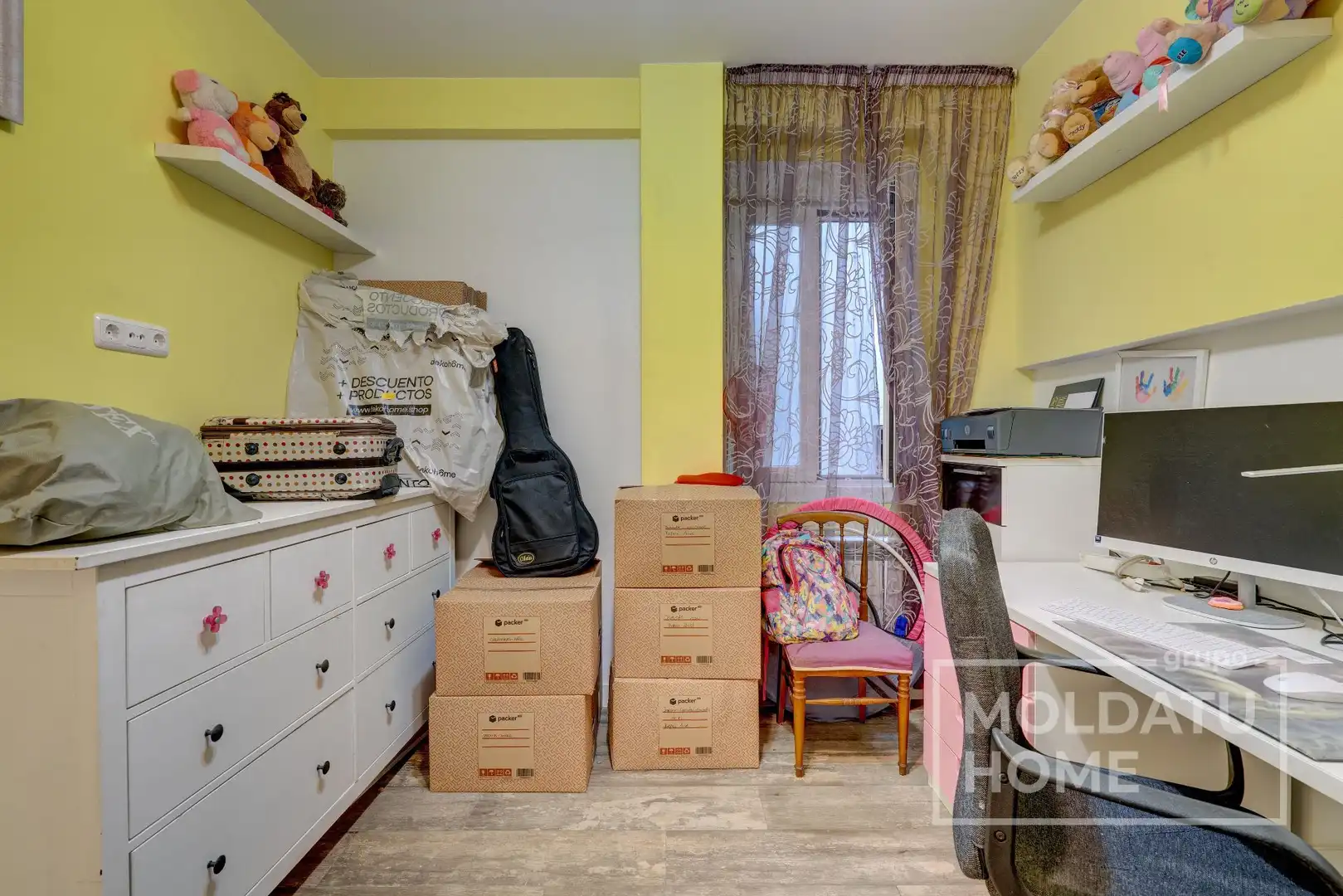 Piso en venta en Irun  con Calefacción, Trastero y Amueblado