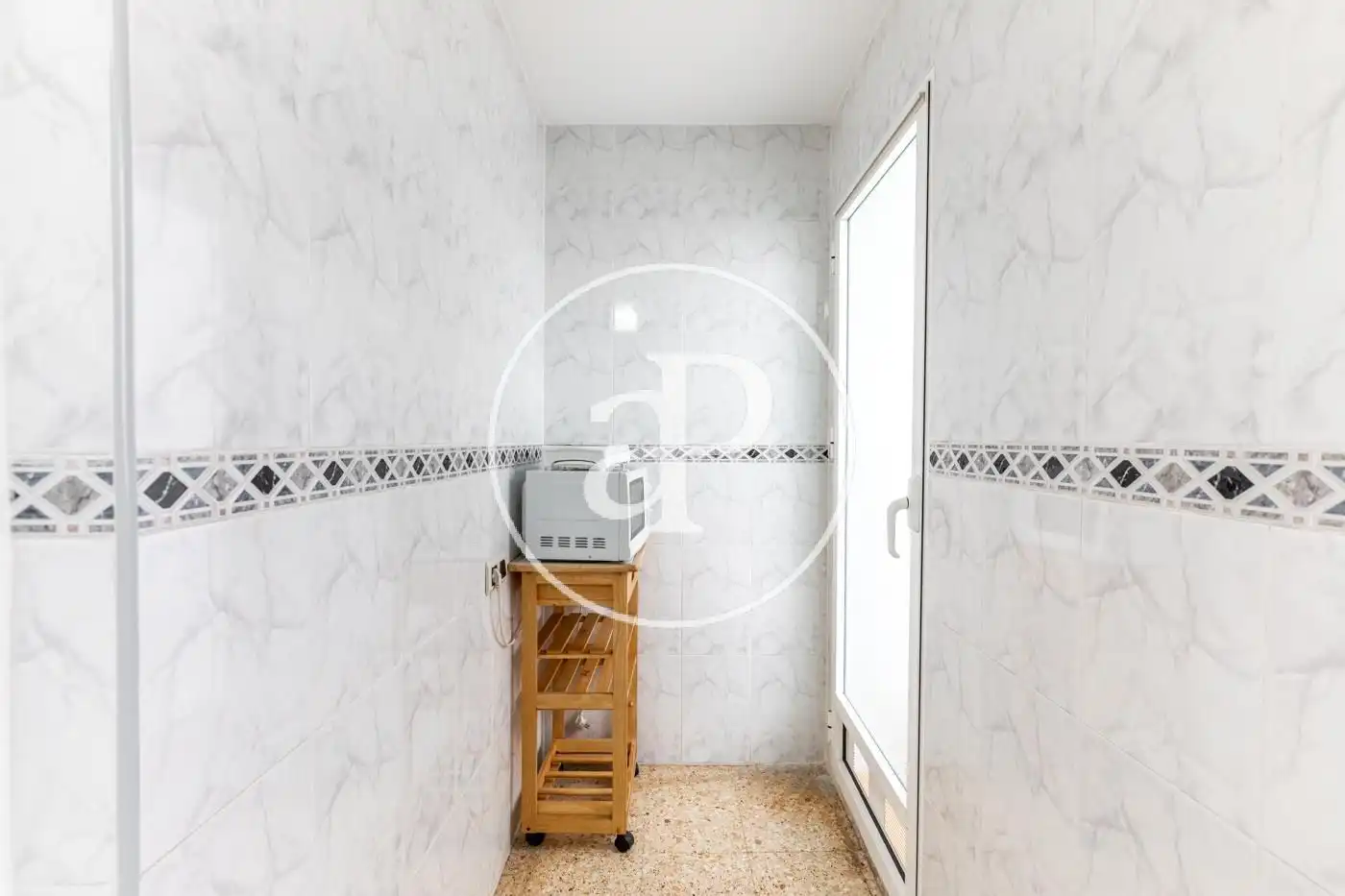 Wohnung zur Miete in Valencia mit Klimaanlage, Heizung und Möbliert